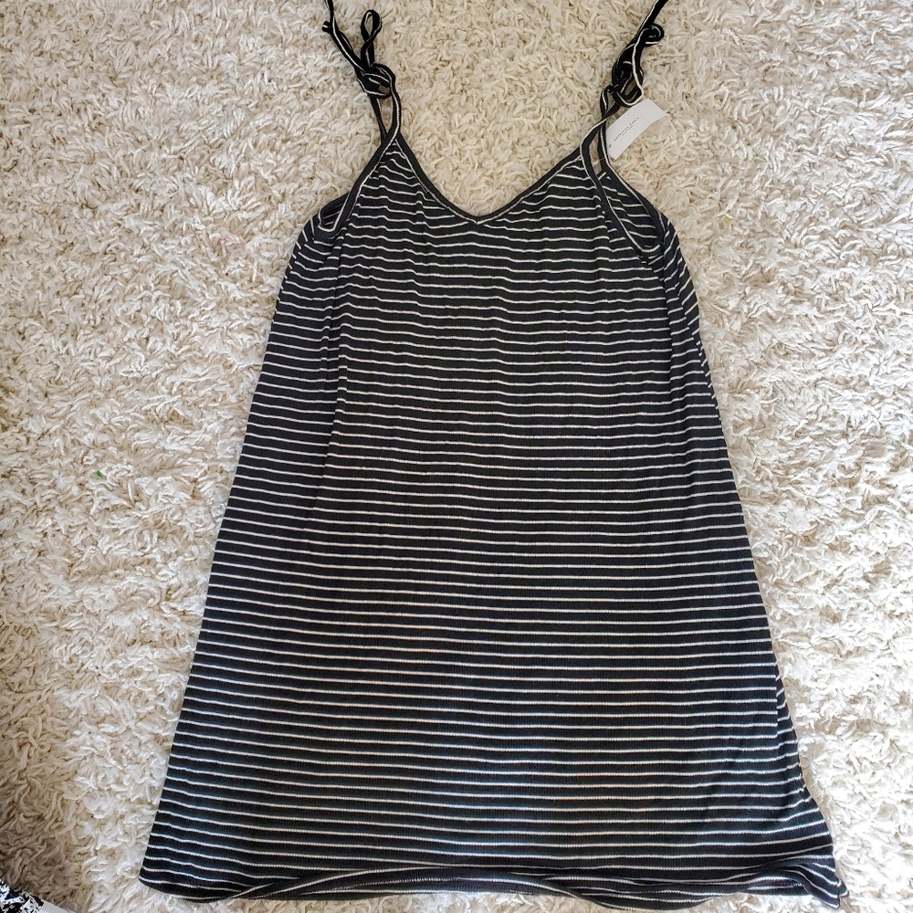 American Eagle tied t shirt dress